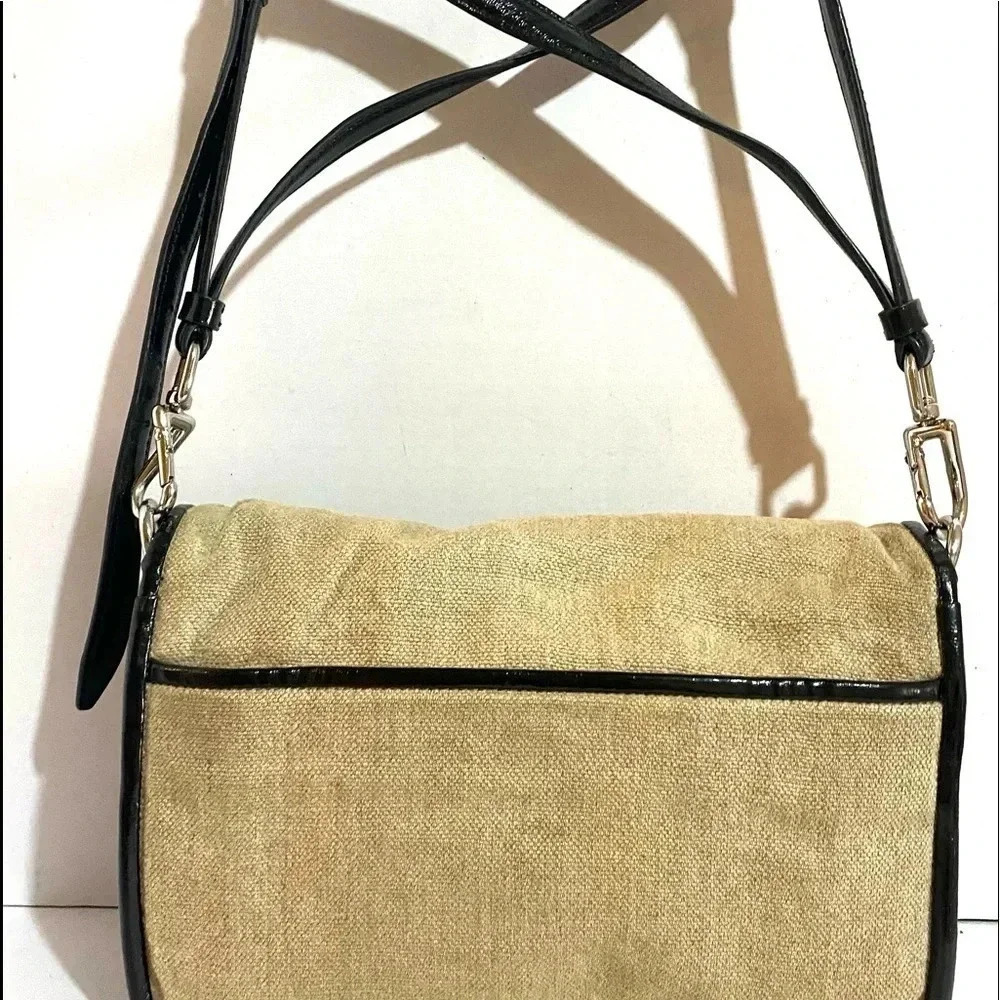 Theysken’s theory beige canvas black patent leather crossbody